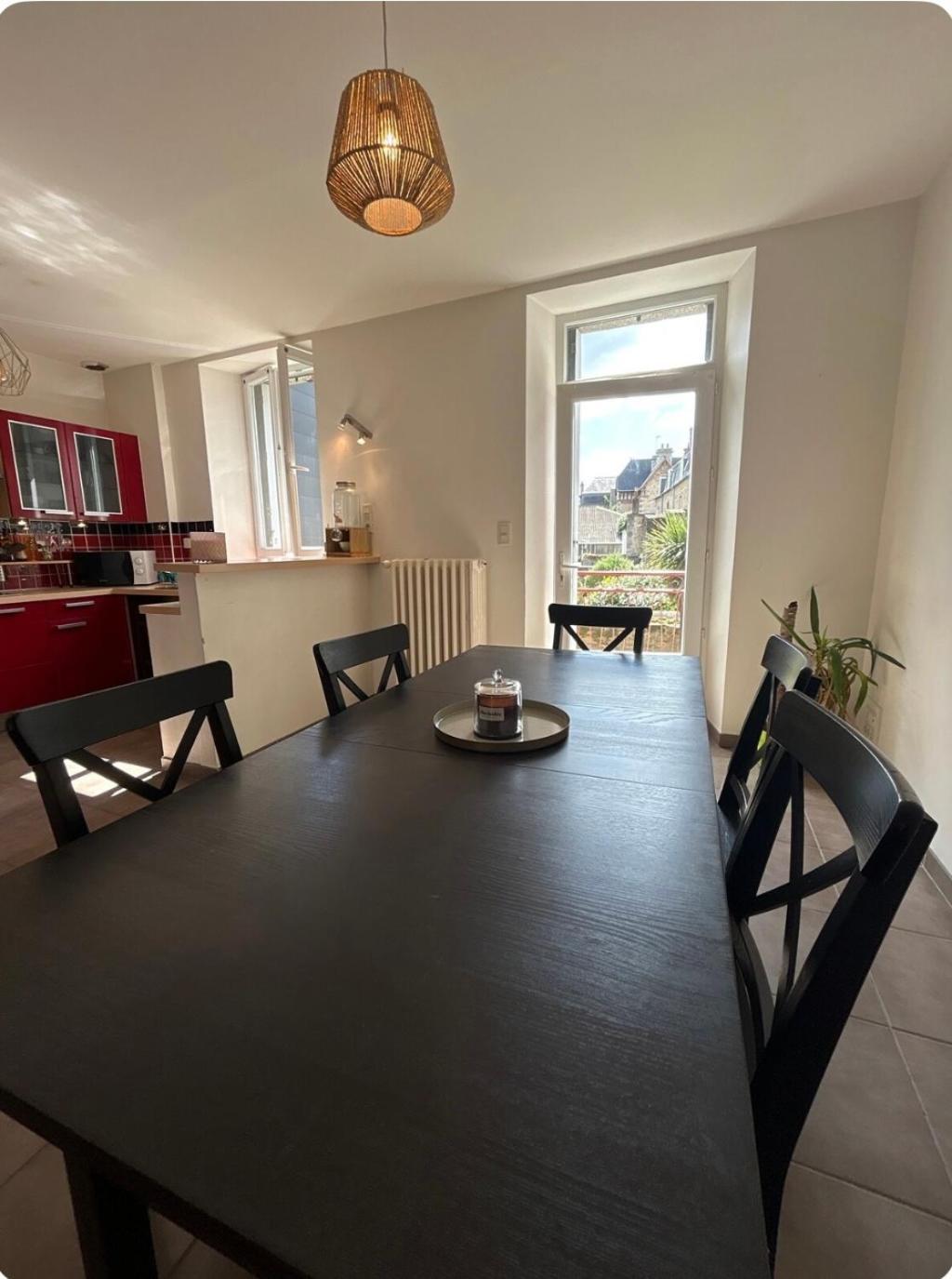 Jolie Maison Familiale Guingamp Luaran gambar
